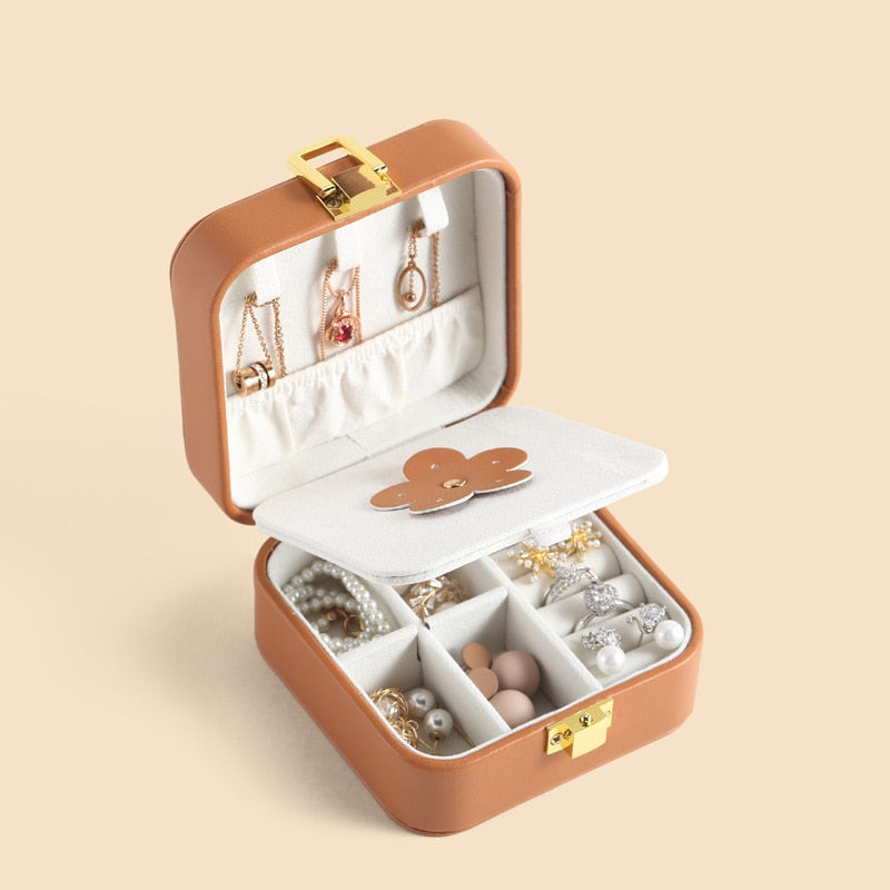 FIDWALL Sieradenkistje voor op reis, gepersonaliseerd sieradendoos van A tot Z, kleine sieradenorganizer met spiegel, cadeau voor dames, verjaardag, Moederdag FIDWALL Sieradenkistje voor op reis, gepersonaliseerd sieradendoos van A tot Z, kleine sieradenorganizer met spiegel, cadeau voor dames, verjaardag, Moederdag